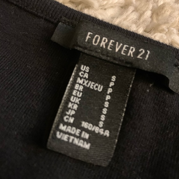 FOREVER 21 CROPPED LONG SLEEVE | SIZE SMALL - Picture 2 of 2